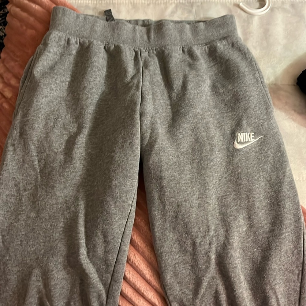 grey nike sweats
